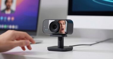 automatic subject tracking